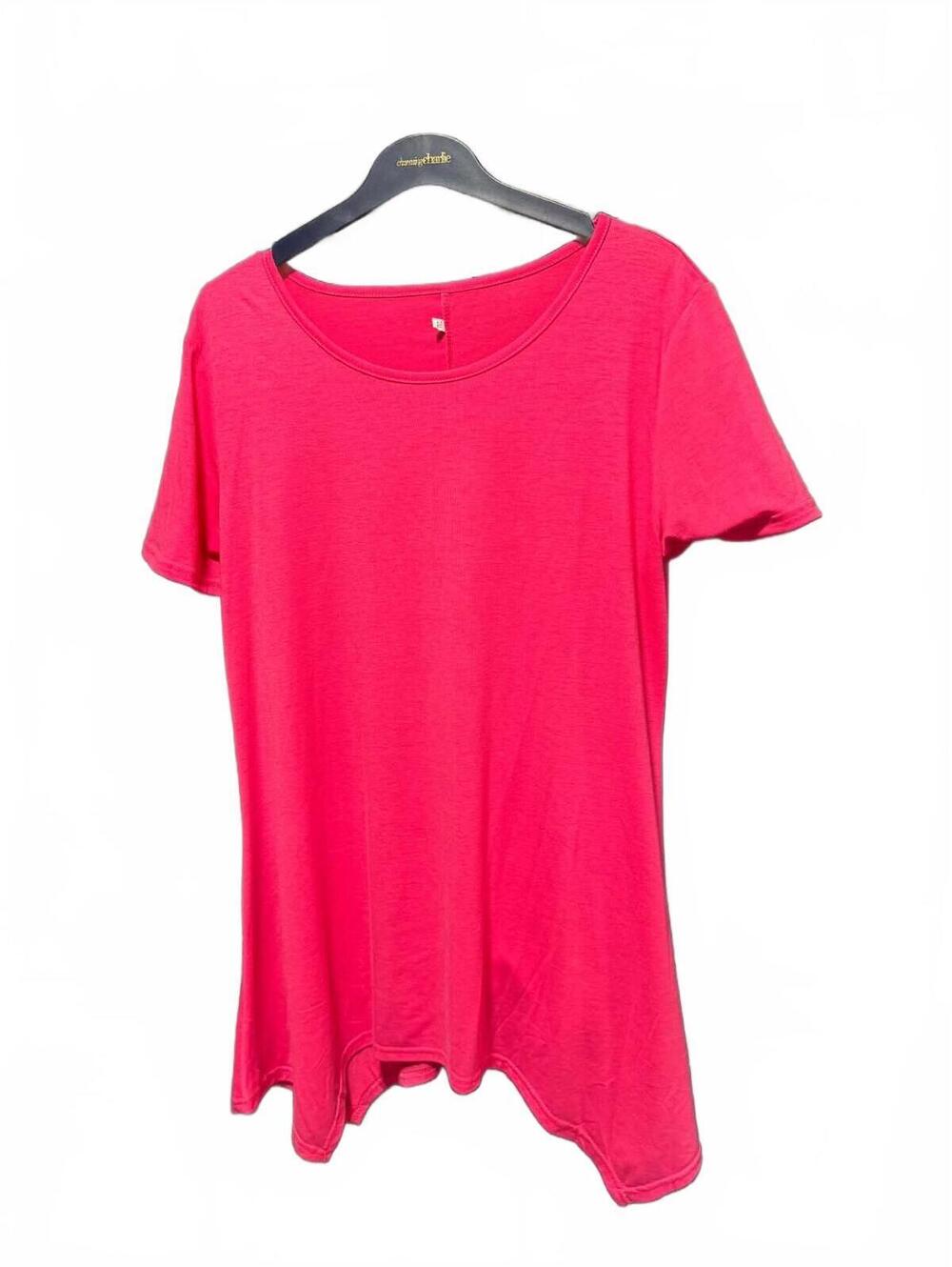 2x Asymmetric Hem Short Sleeve Top in Bright Pink